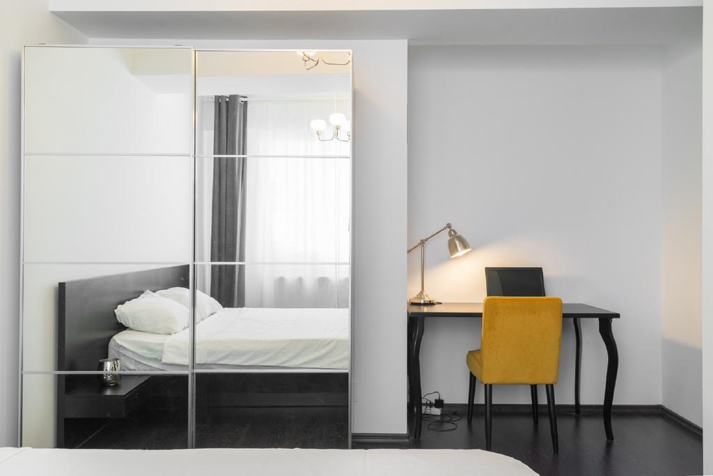 Parlament Fancy Apartments Букурещ Екстериор снимка