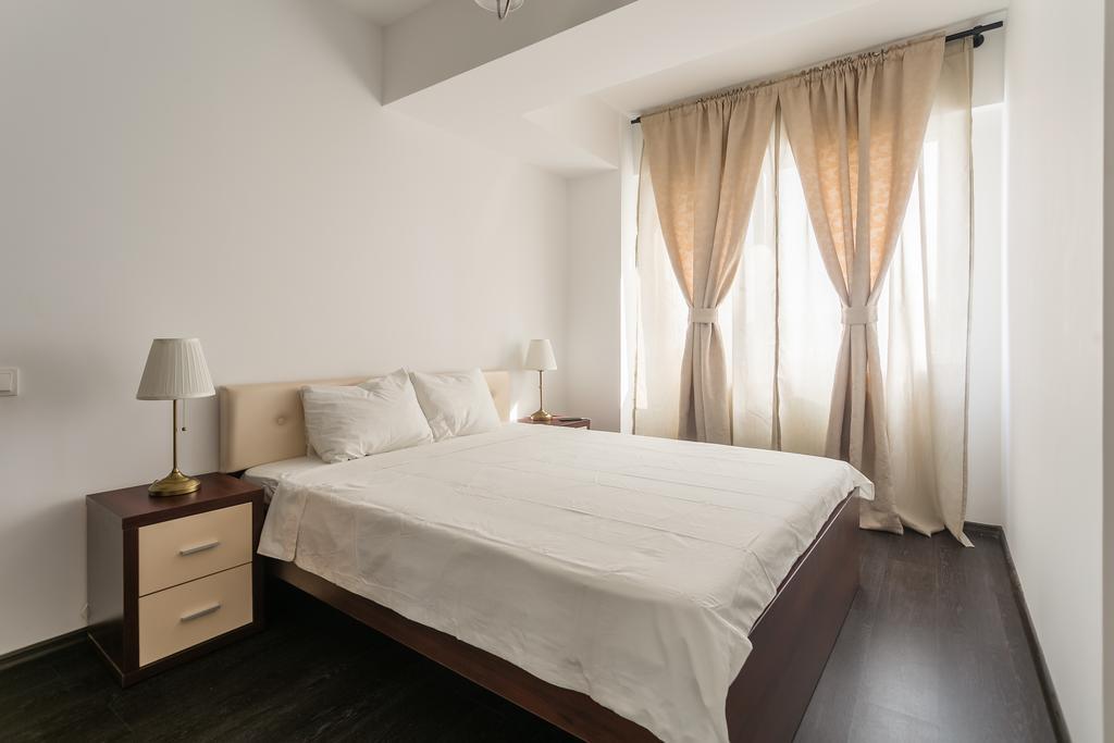 Parlament Fancy Apartments Букурещ Екстериор снимка